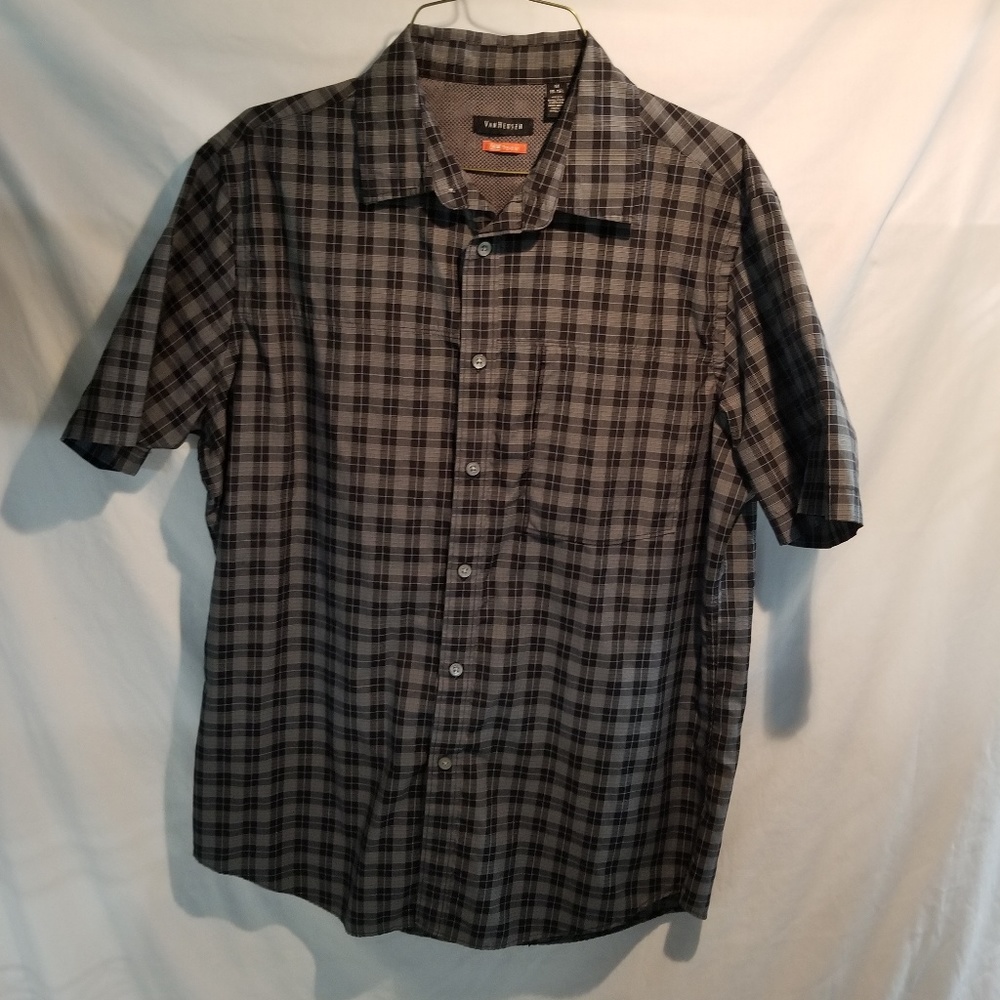 Van Heusen M 15-15.5 Traveler Button up Mens Black